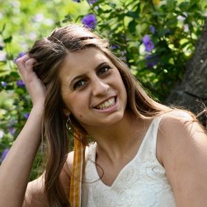 Meet your Posher, Lena